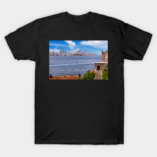 Havana from Castillo de los Tres Santos Reyes Magnos del Morro. T-Shirt